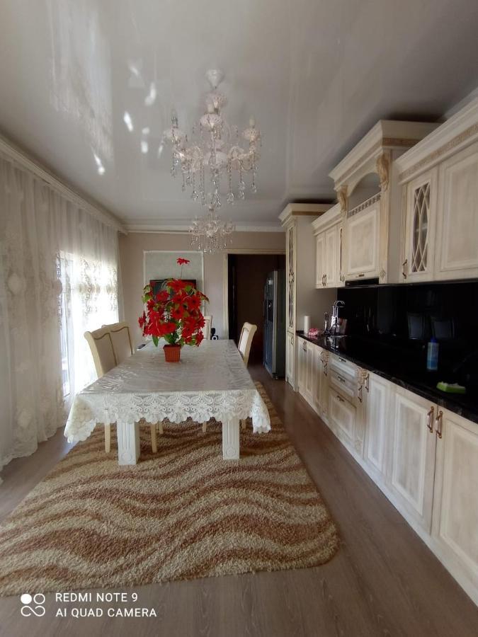Apartament Милый Дом Tokmok Zewnętrze zdjęcie