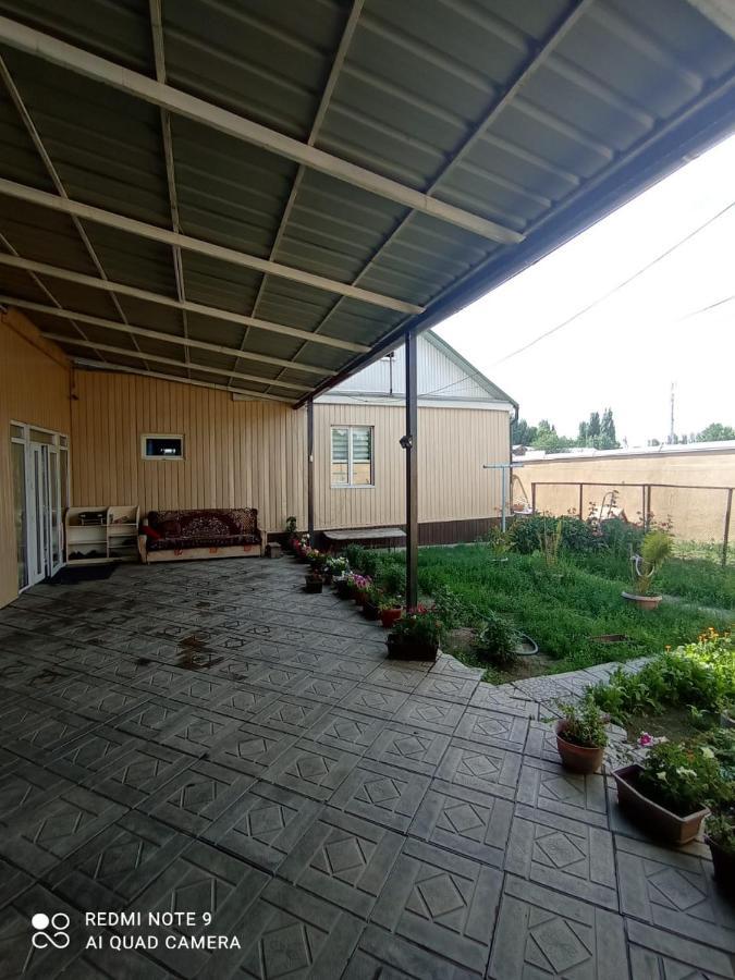 Apartament Милый Дом Tokmok Zewnętrze zdjęcie
